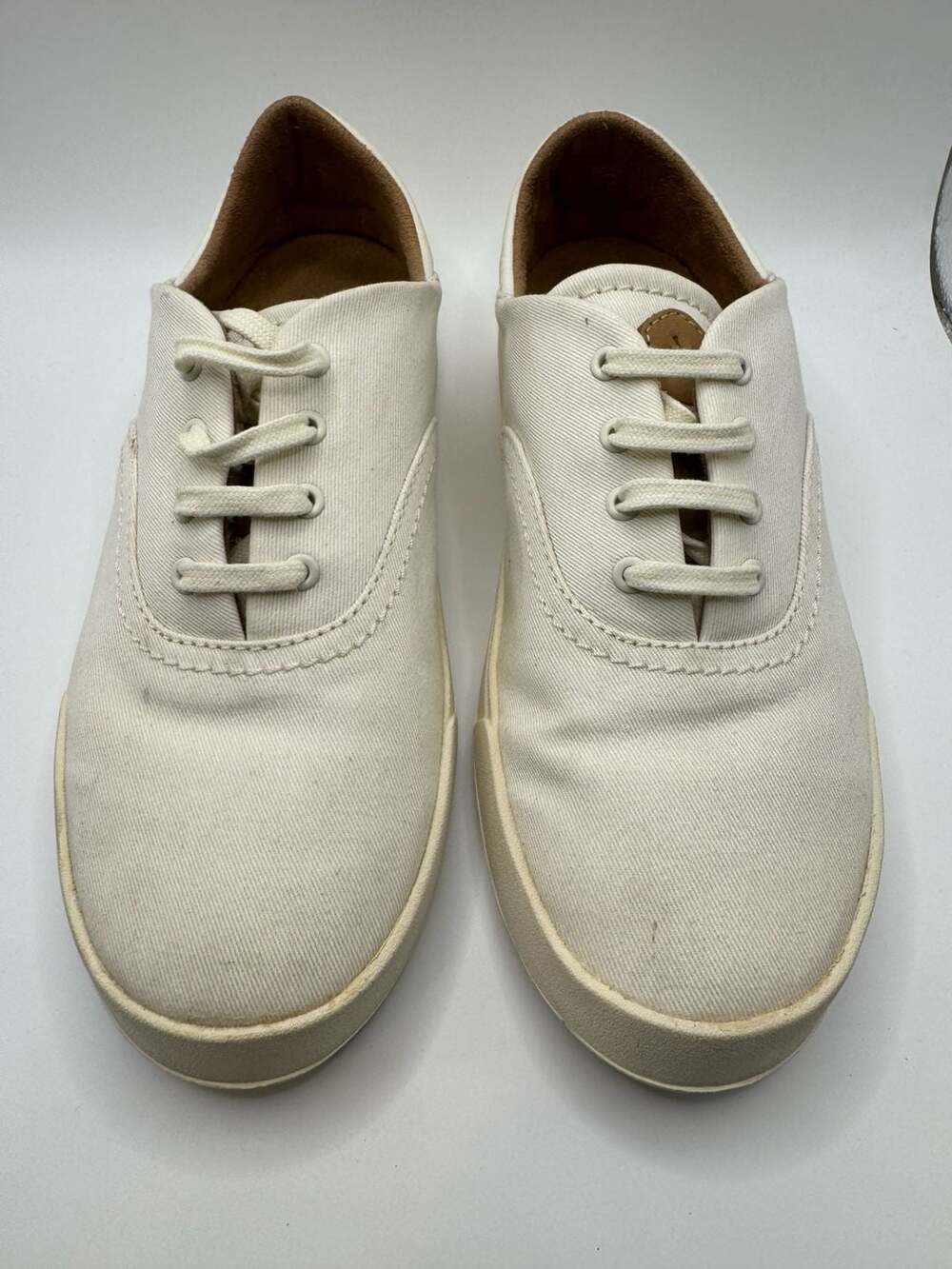OluKai Kohu Sneaker Off White Canvas 7.5